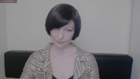 Snapshot of angelinalov_ chatting on February 2025 12:17:02 PM Angelina online show from February 2025 12:17:02 PM