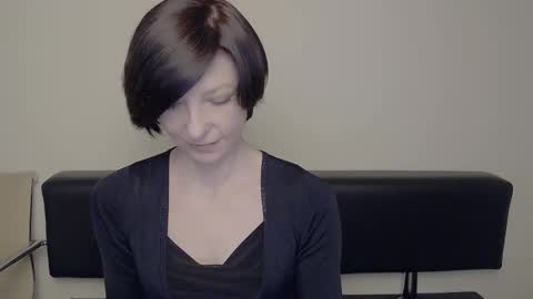 Snapshot of angelinalov_ chatting on February 2025 07:12:02 AM Angelina online show from February 2025 07:12:02 AM
