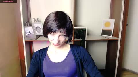 Angelina online show from October 2025 06:22:02 AM