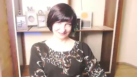 Angelina online show from April 2026 10:39:02 AM