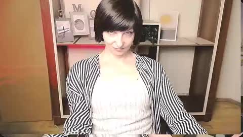 Angelina online show from May 2026 08:41:01 AM