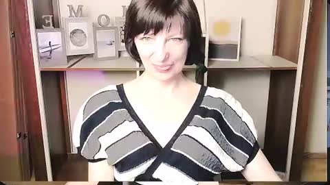 Angelina online show from June 2026 10:40:01 AM