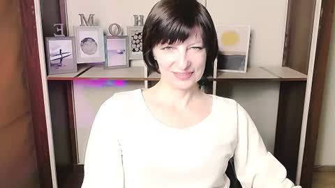 Angelina online show from June 2026 07:29:02 AM