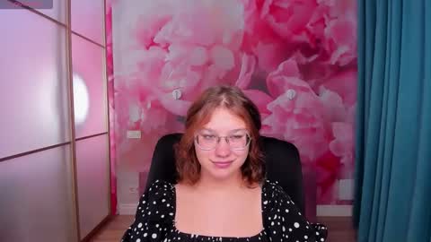 AngelinaLow online show from October 2025 11:30:02 AM