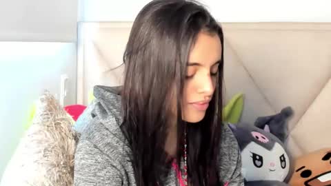 Angeline Smith  online show from September 2025 08:12:02 PM