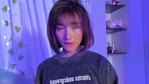 Snapshot of angelique_murphy chatting on January 2025 07:27:02 PM Angelique Murphy online show from January 2025 07:27:02 PM