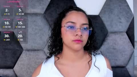 A F R O D I T A online show from November 2025 11:43:01 AM