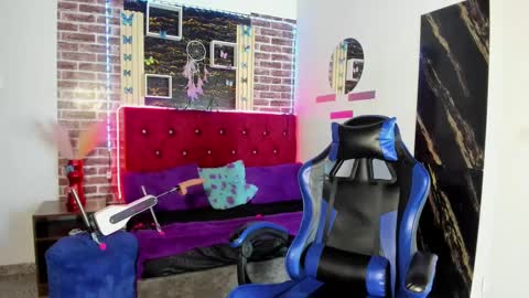 Snapshot of angelitasexxxhot chatting on October 2025 12:21:02 AM Angelitasexxxhot online show from October 2025 12:21:02 AM