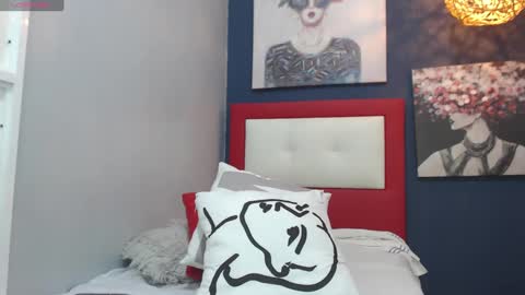 Snapshot of angelitawild_ chatting on January 2025 01:11:01 AM angel online show from January 2025 01:11:01 AM