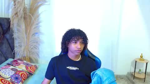Snapshot of angell18_ chatting on May 2026 09:09:02 PM Angel online show from May 2026 09:09:02 PM
