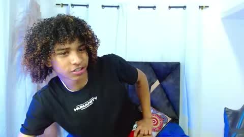 Snapshot of angell18_ chatting on June 2026 09:24:01 PM Angel online show from June 2026 09:24:01 PM
