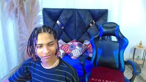 Snapshot of angell18_ chatting on June 2026 08:46:01 PM Angel online show from June 2026 08:46:01 PM