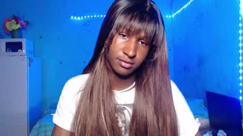 Danielle online show from September 2025 05:12:01 AM