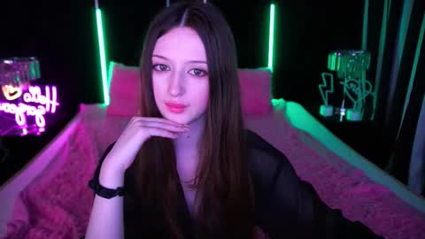 Snapshot of angellblush chatting on October 2025 12:00:02 PM AngelBlush online show from October 2025 12:00:02 PM