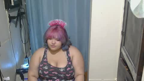 Snapshot of angellooxx chatting on May 2026 03:56:01 AM angellooxx online show from May 2026 03:56:01 AM