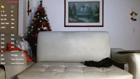 Snapshot of angelm888 chatting on December 2025 04:55:01 AM Angelm888- online show from December 2025 04:55:01 AM