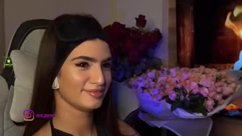 angelmi171 online show from October 2025 08:51:02 PM