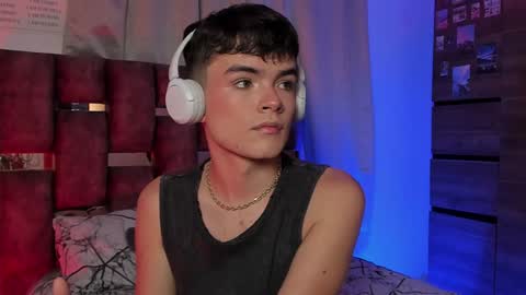 Angelo I work from home this is my room  online show from February 2025 05:40:02 AM