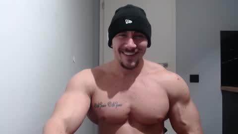 Snapshot of angelofit chatting on January 2025 10:24:01 PM ------- SEX SHOW WITH GUYS AND GIRLS MUSCLE SHOW online show from January 2025 10:24:01 PM