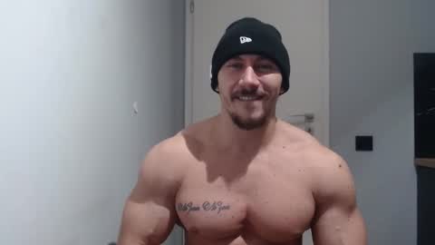 Snapshot of angelofit chatting on January 2025 03:16:01 PM ------- SEX SHOW WITH GUYS AND GIRLS MUSCLE SHOW online show from January 2025 03:16:01 PM