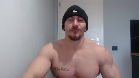 Snapshot of angelofit chatting on January 2025 10:29:02 AM ------- SEX SHOW WITH GUYS AND GIRLS MUSCLE SHOW online show from January 2025 10:29:02 AM