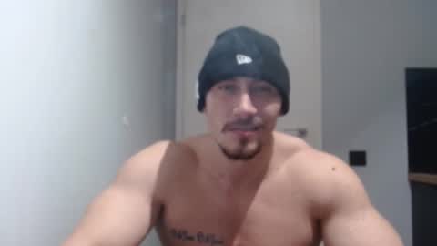 Snapshot of angelofit chatting on February 2025 06:56:02 PM ------- SEX SHOW WITH GUYS AND GIRLS MUSCLE SHOW online show from February 2025 06:56:02 PM