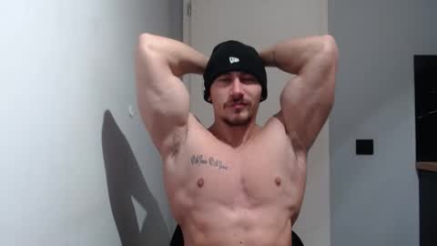 Snapshot of angelofit chatting on February 2025 07:02:02 PM ------- SEX SHOW WITH GUYS AND GIRLS MUSCLE SHOW online show from February 2025 07:02:02 PM