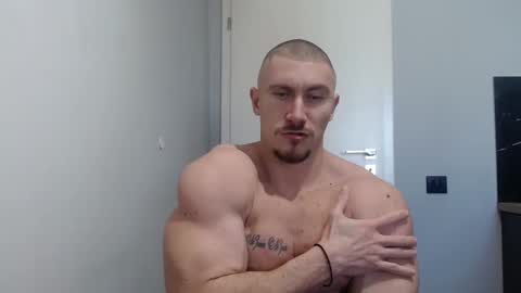 Snapshot of angelofit chatting on February 2025 12:14:02 PM ------- SEX SHOW WITH GUYS AND GIRLS MUSCLE SHOW online show from February 2025 12:14:02 PM
