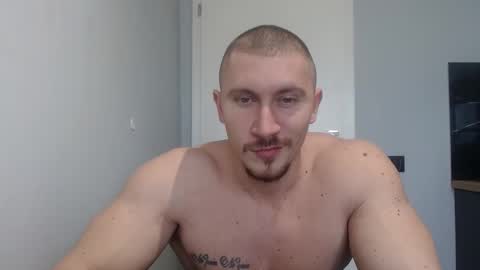 Snapshot of angelofit chatting on February 2025 01:06:01 PM ------- SEX SHOW WITH GUYS AND GIRLS MUSCLE SHOW online show from February 2025 01:06:01 PM