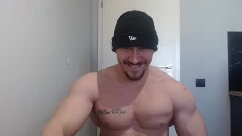 Snapshot of angelofit chatting on March 2025 12:19:02 PM ------- SEX SHOW WITH GUYS AND GIRLS MUSCLE SHOW online show from March 2025 12:19:02 PM