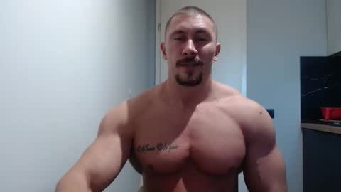  ------- SEX SHOW WITH GUYS AND GIRLS  MUSCLE SHOW online show from October 2025 01:40:02 PM