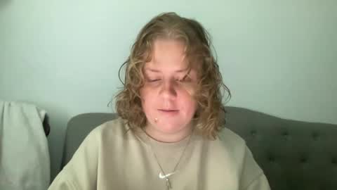 Snapshot of angeloflight273360 chatting on November 2025 01:56:02 PM Angel of Light online show from November 2025 01:56:02 PM