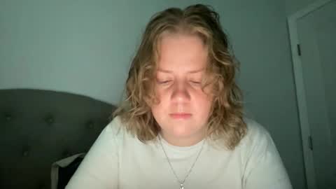 Snapshot of angeloflight273360 chatting on December 2025 12:46:02 PM Angel of Light online show from December 2025 12:46:02 PM