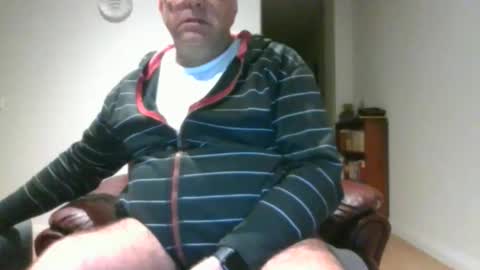 Snapshot of angelor01 chatting on November 2025 11:03:02 AM angelor01 online show from November 2025 11:03:02 AM