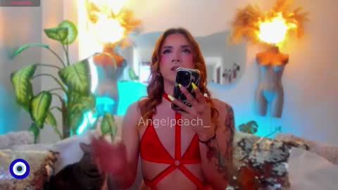 Angel online show from December 2025 12:54:01 PM