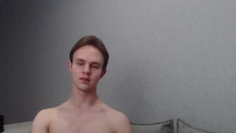 Angel online show from February 2025 06:39:01 PM