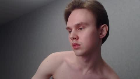 Angel online show from February 2025 07:17:01 PM