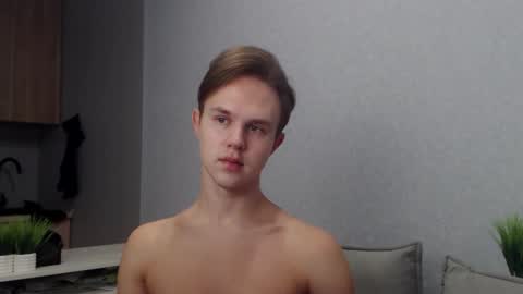 Angel online show from November 2025 08:28:02 AM