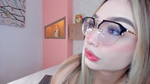 Snapshot of angelrose2323 chatting on January 2025 12:12:01 AM angelrose2323 online show from January 2025 12:12:01 AM
