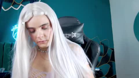 Snapshot of angelross_ chatting on September 2025 01:14:02 PM Tyler online show from September 2025 01:14:02 PM