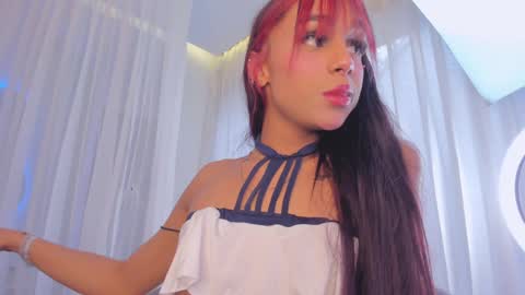 Snapshot of angelrossario chatting on December 2024 01:18:01 PM Angel Rosario online show from December 2024 01:18:01 PM