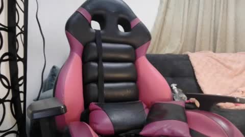 ivanna online show from June 2026 04:15:01 AM