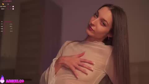 Snapshot of angels_kiss chatting on February 2025 11:59:02 AM Nikki online show from February 2025 11:59:02 AM