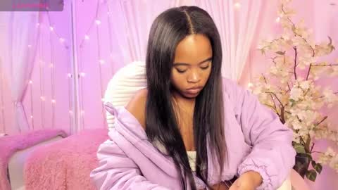 Snapshot of angelsmia_ chatting on February 2026 03:47:02 AM MIA available content ask online show from February 2026 03:47:02 AM