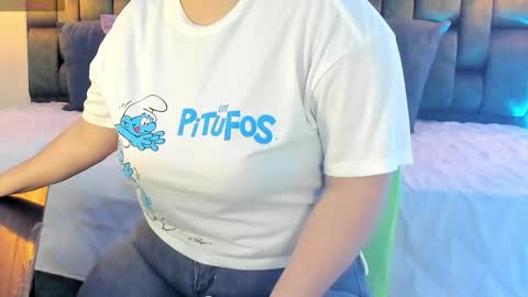 ANGIE online show from October 2025 01:39:01 PM