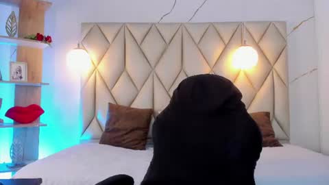 ANGIE online show from June 2026 03:05:02 PM