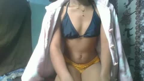 Snapshot of angeltta69 chatting on September 2025 02:46:01 AM angeltta69 online show from September 2025 02:46:01 AM