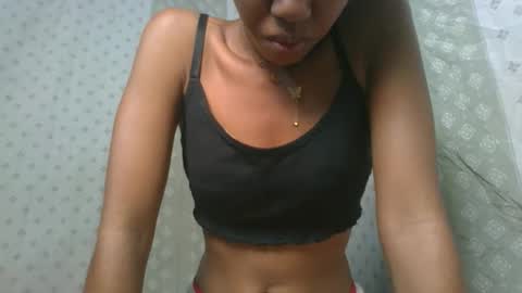 Snapshot of angeltta69 chatting on November 2025 05:56:02 AM angeltta69 online show from November 2025 05:56:02 AM