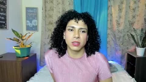 angelwhitte online show from December 2025 05:46:01 AM
