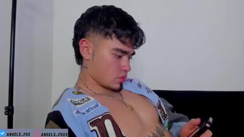 Angel Fox online show from November 2025 01:28:02 AM